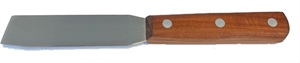 Kittmesser mit 110 mm langer und 26 mm breiter,
