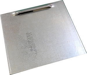 Metal plates 100 x 100mm offset 